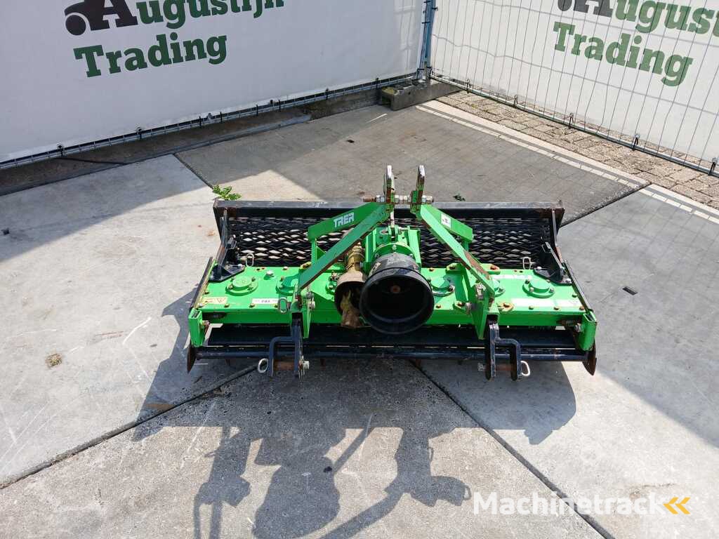 Trer MTZ 135 roterkopeg