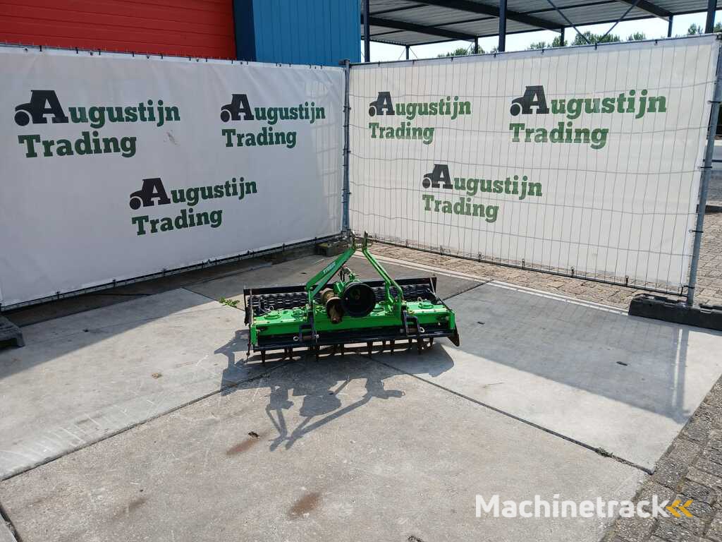 Trer MTZ 135 roterkopeg