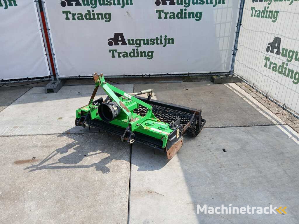 Trer MTZ 135 roterkopeg