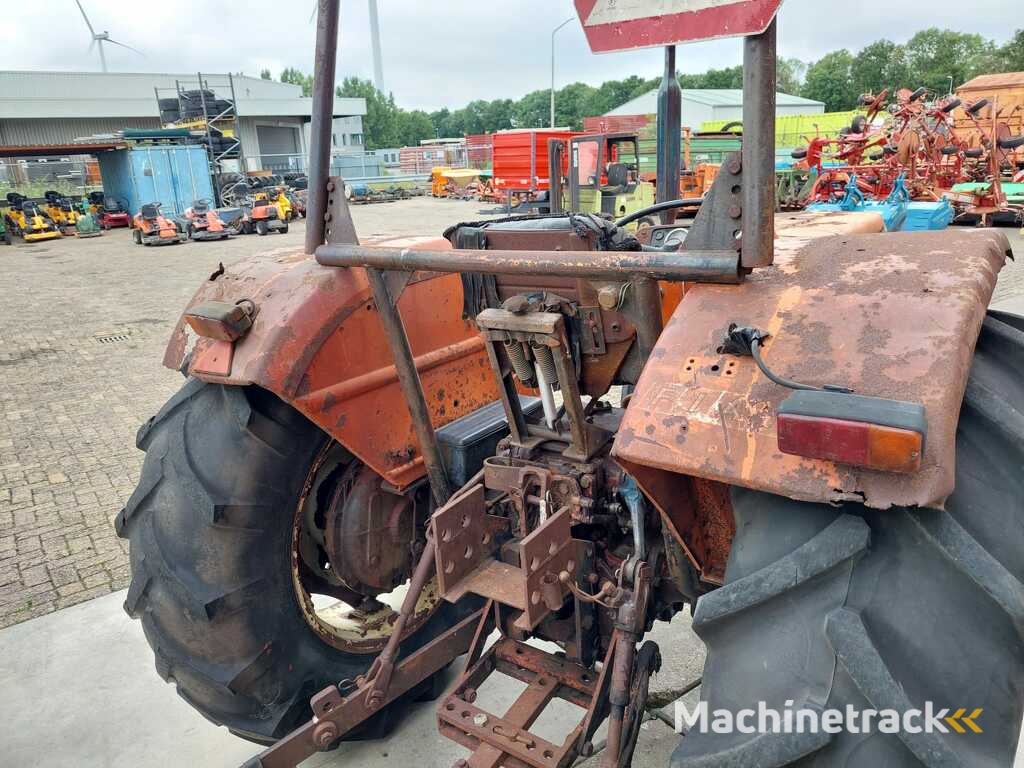 Fiat 640 tractor