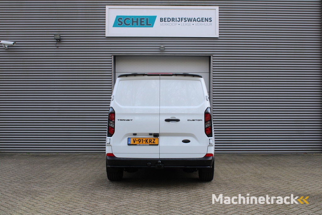 Ford Transit Custom 320 2.0 TDCI L2H1 Trend DC 136pk - Raptor Grill - Styling Pack - LM velgen - Betimmering - Camera - Trekhaak - LED koplampen - Rijklaar