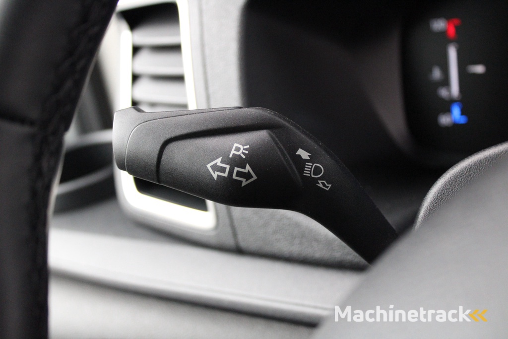 Ford Transit 350 2.0 TDCI L3H3 Trend 165pk - Facelift - Adaptive Cruise - Navigatie - Blind Spot - 360 Camera - Stoel - Stuurverwarming - Rijklaar