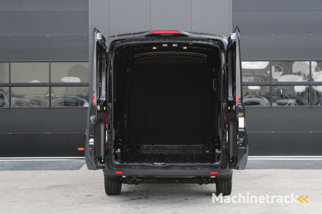 Ford Transit 350 2.0 TDCI L2H2 Limited 165pk - Adaptive Cruise - Xenon - Navi - Blind Spot - 360 camera - Rijklaar