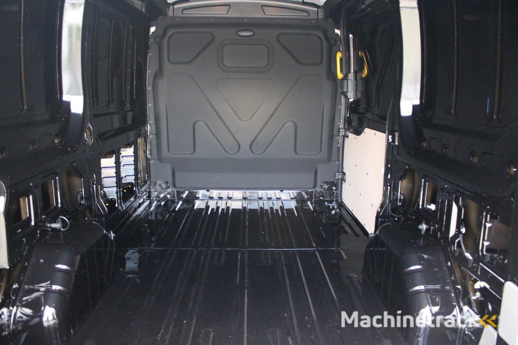 Ford Transit 350 2.0 TDCI L2H2 Limited 165pk - Adaptive Cruise - Xenon - Navi - Blind Spot - 360 camera - Rijklaar