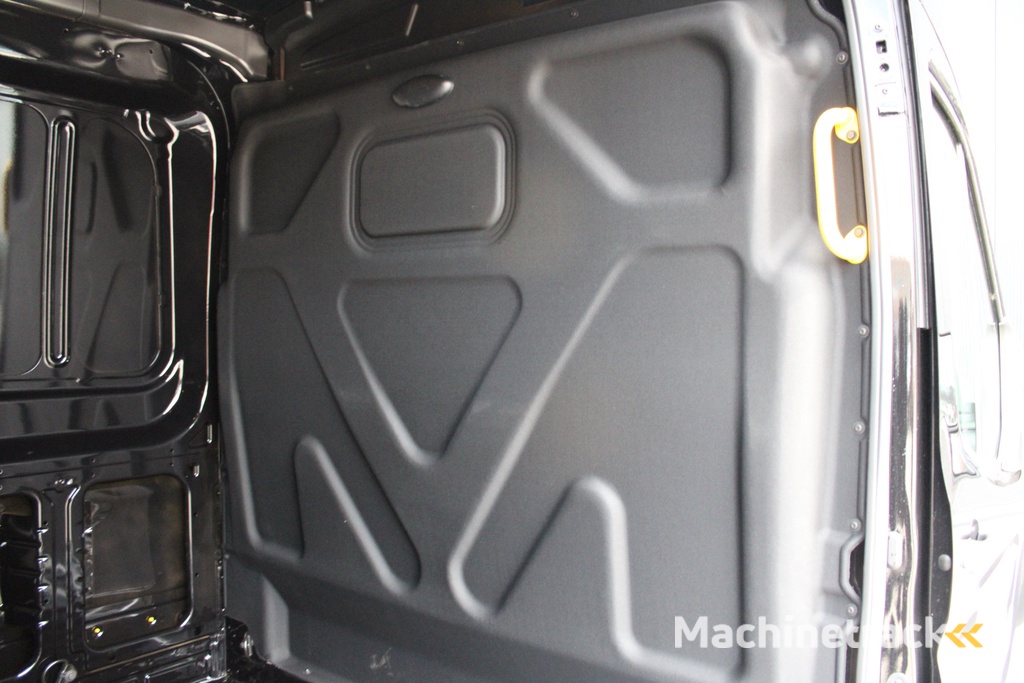 Ford Transit 350 2.0 TDCI L2H2 Limited 165pk - Adaptive Cruise - Xenon - Navi - Blind Spot - 360 camera - Rijklaar