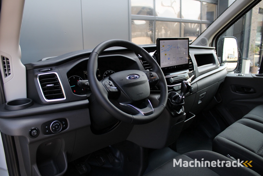 Ford Transit 350 2.0 TDCI L3H2 Trend 130pk Trend - Navigatie - Blind Spot - Adaptive cruise - Camera - 270gr deuren - Trekhaak - Rijklaar