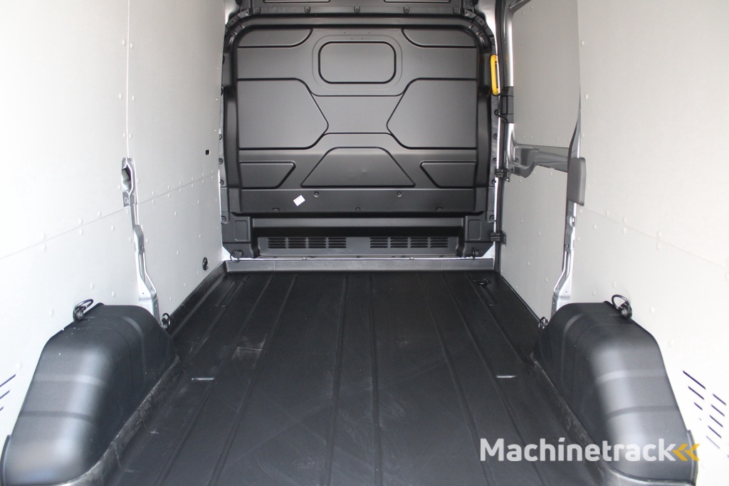 Ford Transit 350 2.0 TDCI L2H2 Trend 130pk - Facelift - 2x Schuifdeur - Adaptive Cruise - Navigatie - Blind Spot - 360 Camera - Stoel - Stuurverwarming - Rijklaar