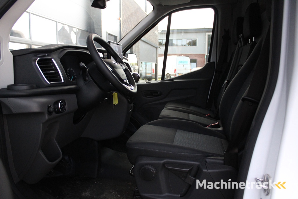 Ford Transit 350 2.0 TDCI L3H2 Trend MHEV 170pk Trend - Navigatie - Blind Spot - Adaptive cruise - Camera - 270gr deuren - Trekhaak - Rijklaar