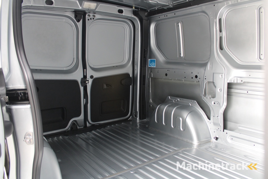 Renault Trafic 2.0 Blue dCi 130pk T29 L1H1 Advance - Navigatie - LED - Camera - Parkeersensoren - Rijklaar