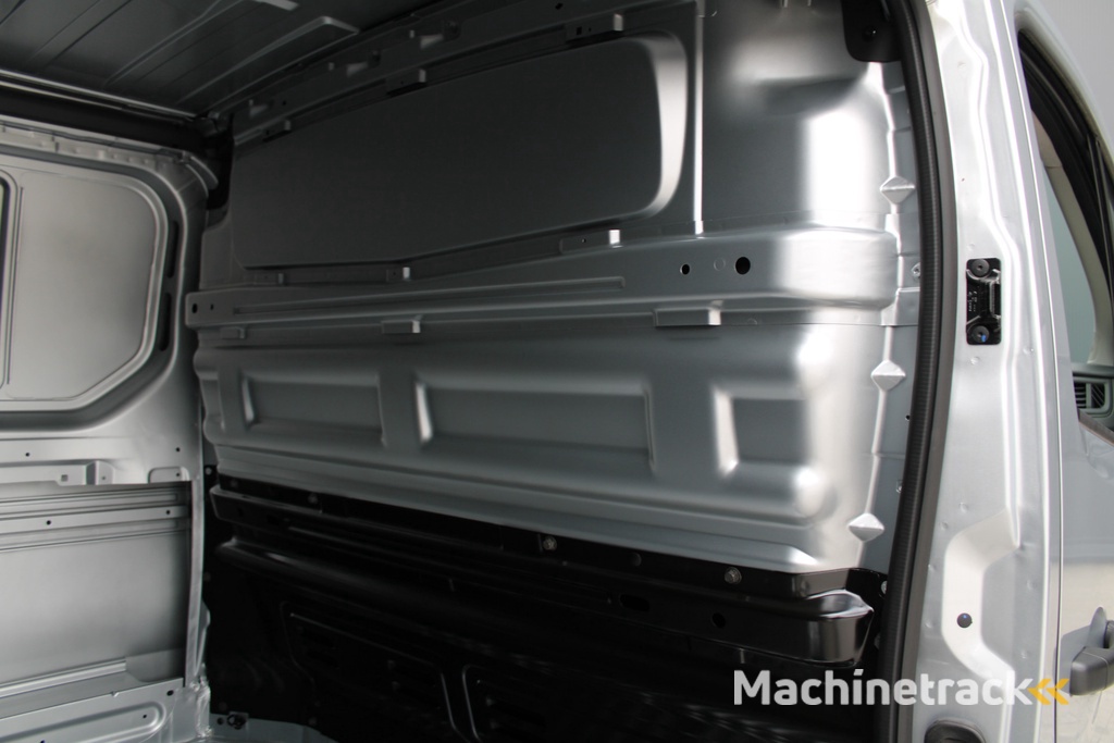 Renault Trafic 2.0 Blue dCi 130pk T29 L1H1 Advance - Navigatie - LED - Camera - Parkeersensoren - Rijklaar