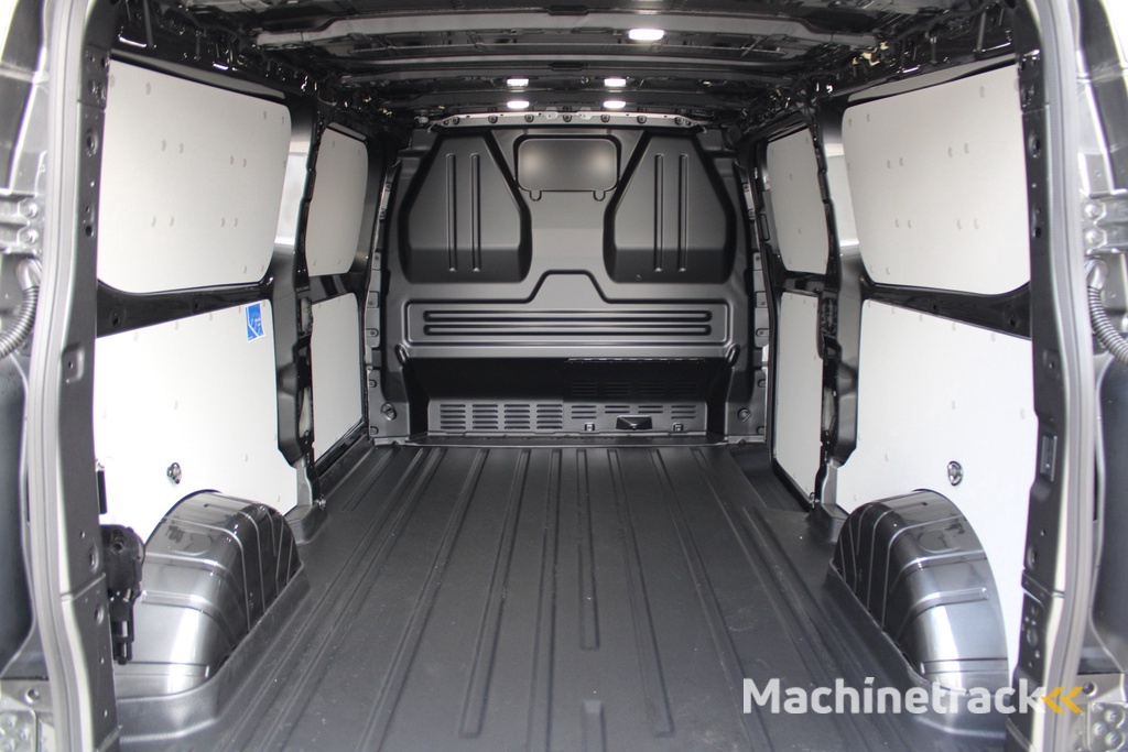 Ford Transit Custom 320 2.0 TDCI L2H1 Limited 170pk - Adaptive Cruise - Blind spot - Navigatie - Camera - Draadloos laden - Stoelverwarming - Rijklaar