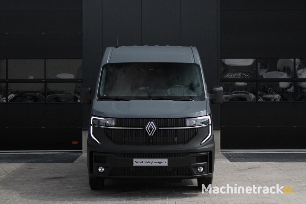 Renault Master T35 2.0 dCi 170pk L2H2 Extra - Navigatie - Camera - 270 gr deuren - Parkeersensoren - Draadloos laden - Rijklaar