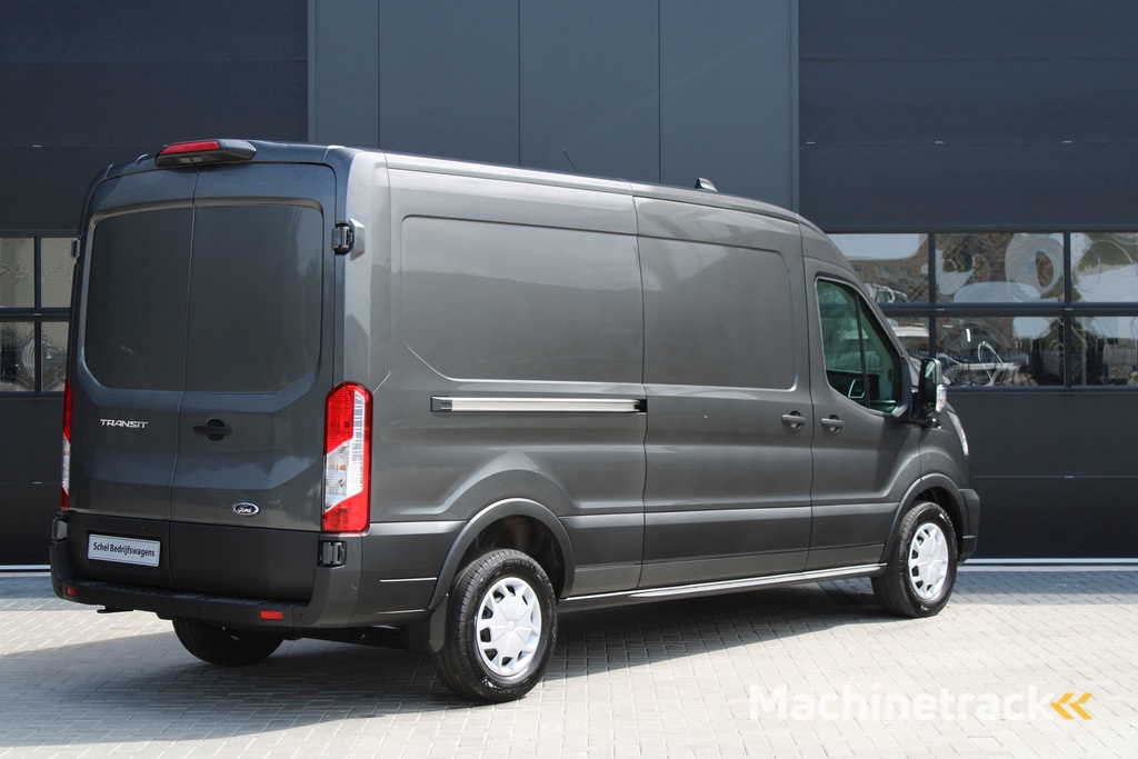 Ford Transit 350 2.0 TDCI L3H2 Trend 130pk Trend - Carplay - Android - 360 Camera - Climate - Cruise - Parkeersensoren - Rijklaar