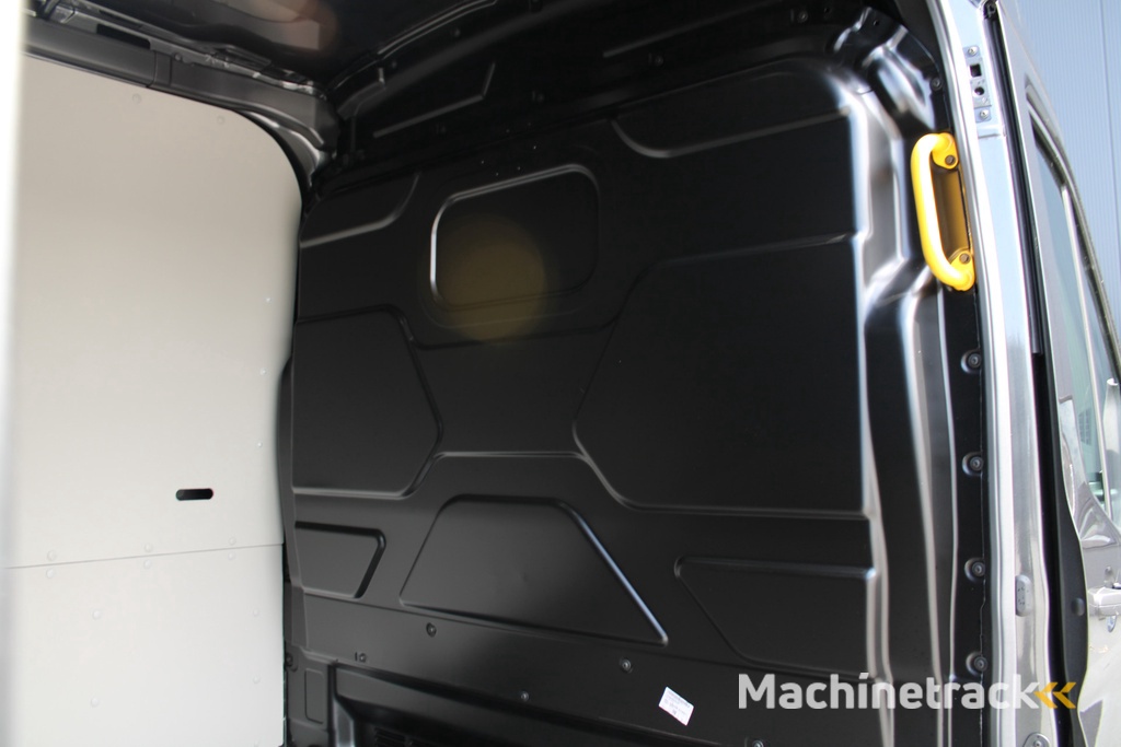 Ford Transit 350 2.0 TDCI L2H2 Trend 165pk - Facelift - Adaptive Cruise - Navigatie - Blind Spot - 360 Camera - Stoel - Stuurverwarming - Rijklaar