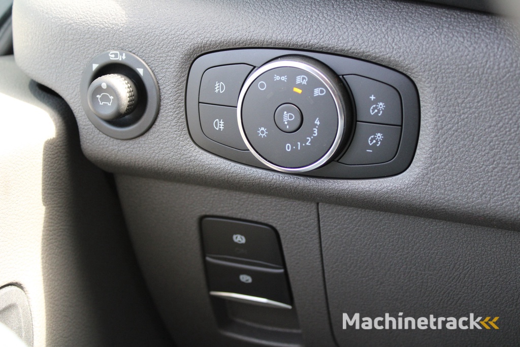 Ford Transit 350 2.0 TDCI L2H2 Trend 165pk - Facelift - Adaptive Cruise - Navigatie - Blind Spot - 360 Camera - Stoel - Stuurverwarming - Rijklaar