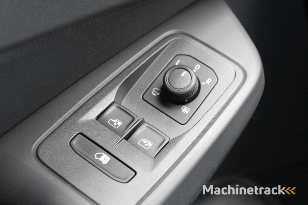 Volkswagen Caddy Cargo 2.0 TDI 122pk DSG7 - Carplay - Adaptive Cruise - Navigatie - Dig. cockpit - LED koplampen - Ergocomfort stoel - Stoelverwarming - Rijklaar