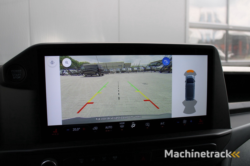 Ford Transit Custom 320 2.0 TDCI L2H1 Trend 136pk  - Carplay - Android - LED koplampen - Stoelverwarming - 70l tank - Rijklaar