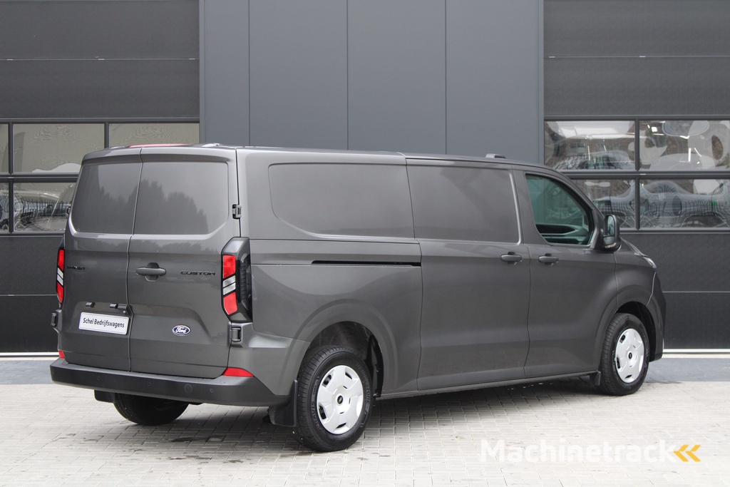 Ford Transit Custom 320 2.0 TDCI L2H1 Trend 170pk - Carplay - Android - Camera - LED - Stoelverwarming - 70l tank - Rijklaar