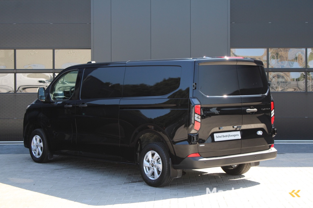 Ford Transit Custom 320 2.5 PHEV L2H1 Trend 232pk - 2x Schuifdeur - Adaptive Cruise - Blind Spot - Navigatie - Camera - Verwarmd Stuur - Rijklaar