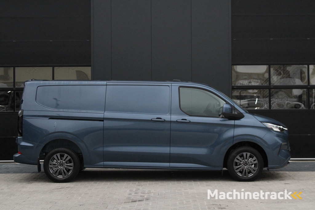Ford Transit Custom 320 2.0 TDCI L2H1 Limited 170pk - Adaptive Cruise - Blind spot - Navigatie - Camera - Draadloos laden - Stoelverwarming - Rijklaar