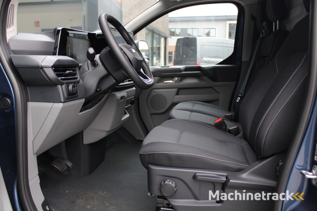 Ford Transit Custom 320 2.0 TDCI L2H1 Limited 170pk - Adaptive Cruise - Blind spot - Navigatie - Camera - Draadloos laden - Stoelverwarming - Rijklaar