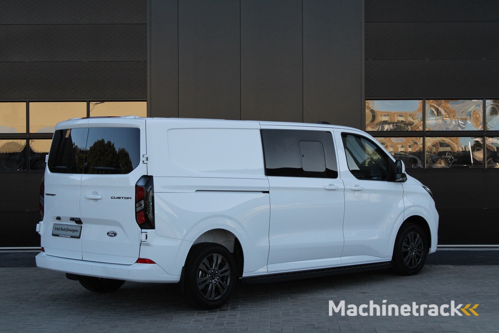 Ford Transit Custom 320 2.0 TDCI L2H1 Limited DC 170pk - 5 Zits - Adaptive Cruise - Navi - 2x Schuifdeur - Verwarmd stuur - 70l tank - 17" LM velgen - Rijklaar