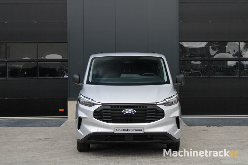 Ford Transit Custom 320 2.0 TDCI L2H1 Trend DC 136pk - 5 zits - Elek Trekhaak - LED - Stoelverwarming - Carplay/Android - Rijklaar