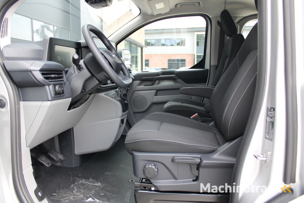 Ford Transit Custom 320 2.0 TDCI L2H1 Trend DC 136pk - 5 zits - Elek Trekhaak - LED - Stoelverwarming - Carplay/Android - Rijklaar