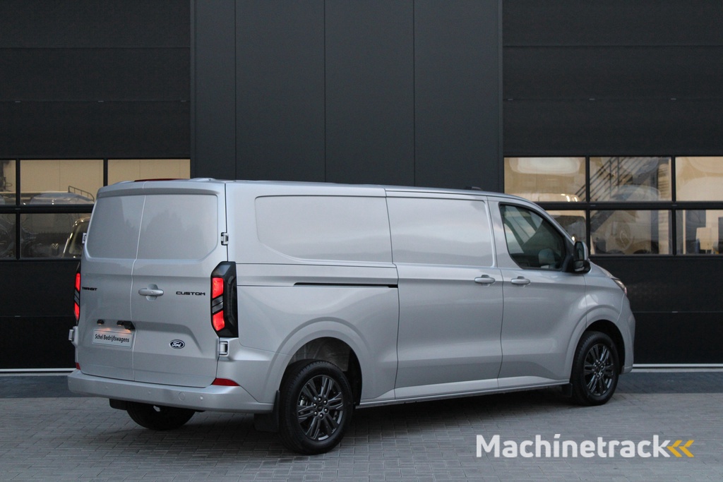 Ford Transit Custom 320 2.0 TDCI L2H1 Limited 170pk - 2x Schuifdeur - Adaptive Cruise - Blind spot - Navigatie - Camera - Draadloos laden - Stoelverwarming - Rijklaar