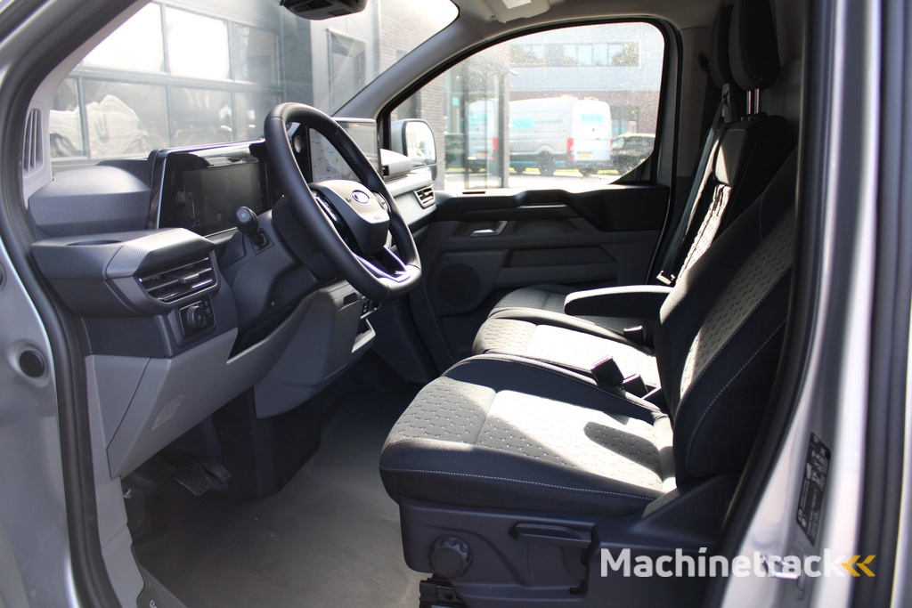 Ford Transit Custom 320 2.0 TDCI L2H1 Limited 170pk - Adaptive Cruise - Blind spot - Navigatie - Camera - Draadloos laden - Stoelverwarming - Rijklaar