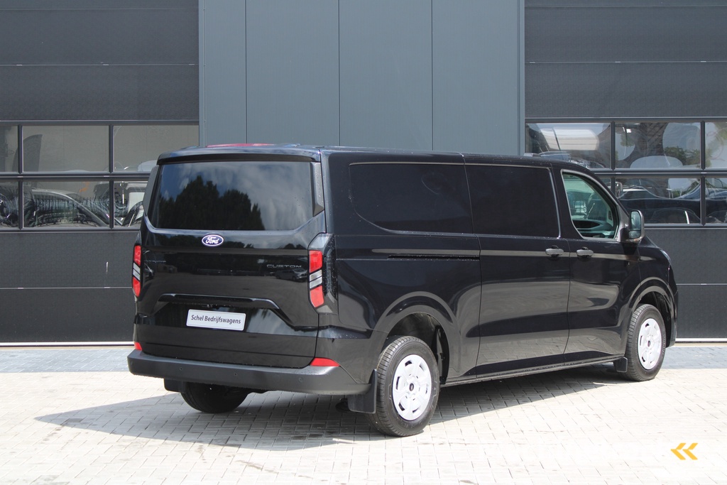 Ford Transit Custom 320 2.0 TDCI L2H1 Trend 170pk  - Achterklep - Carplay - Android - LED koplampen - Stoelverwarming - 70l tank - Rijklaar