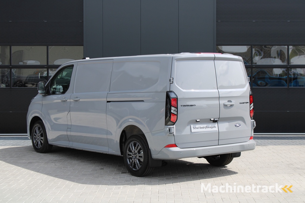 Ford Transit Custom 320 2.0 TDCI L2H1 Limited 150pk - 2x Schuifdeur - Adaptive Cruise - Verwarmd stuur - Blind spot - Navigatie - Camera - Draadloos laden - Rijklaar