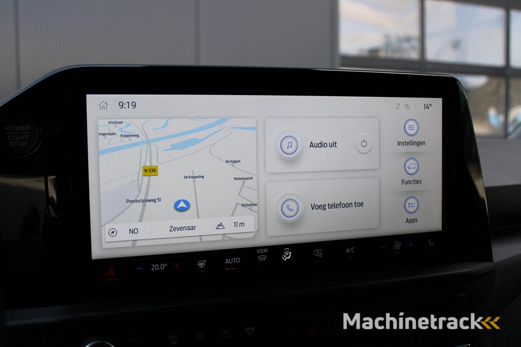 Ford Transit Custom 320 2.0 TDCI L2H1 Limited 150pk - Adaptive Cruise - Verwarmd stuur - Blind spot - Navigatie - Camera - Draadloos laden - Rijklaar