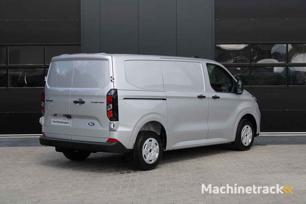 Ford Transit Custom 300 2.0 TDCI L1H1 Trend 136pk - Carplay - Android - Camera - LED - Stoelverwarming - 70l tank - Rijklaar