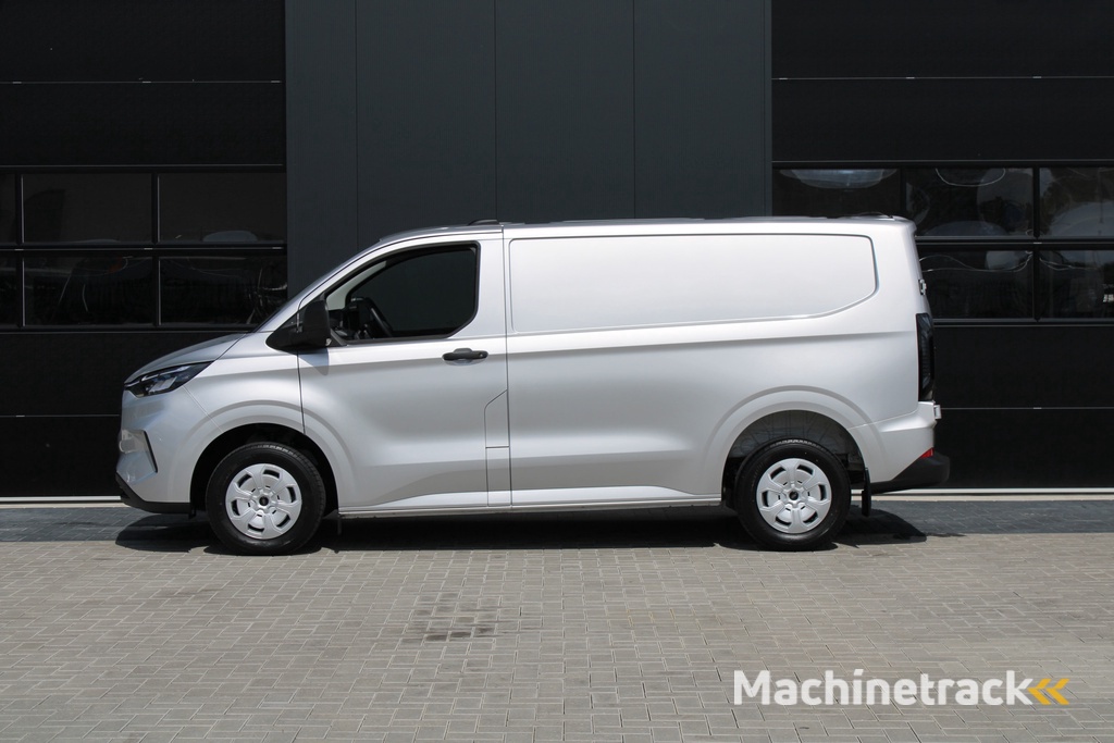 Ford Transit Custom 300 2.0 TDCI L1H1 Trend 136pk - Carplay - Android - Camera - LED - Stoelverwarming - 70l tank - Rijklaar