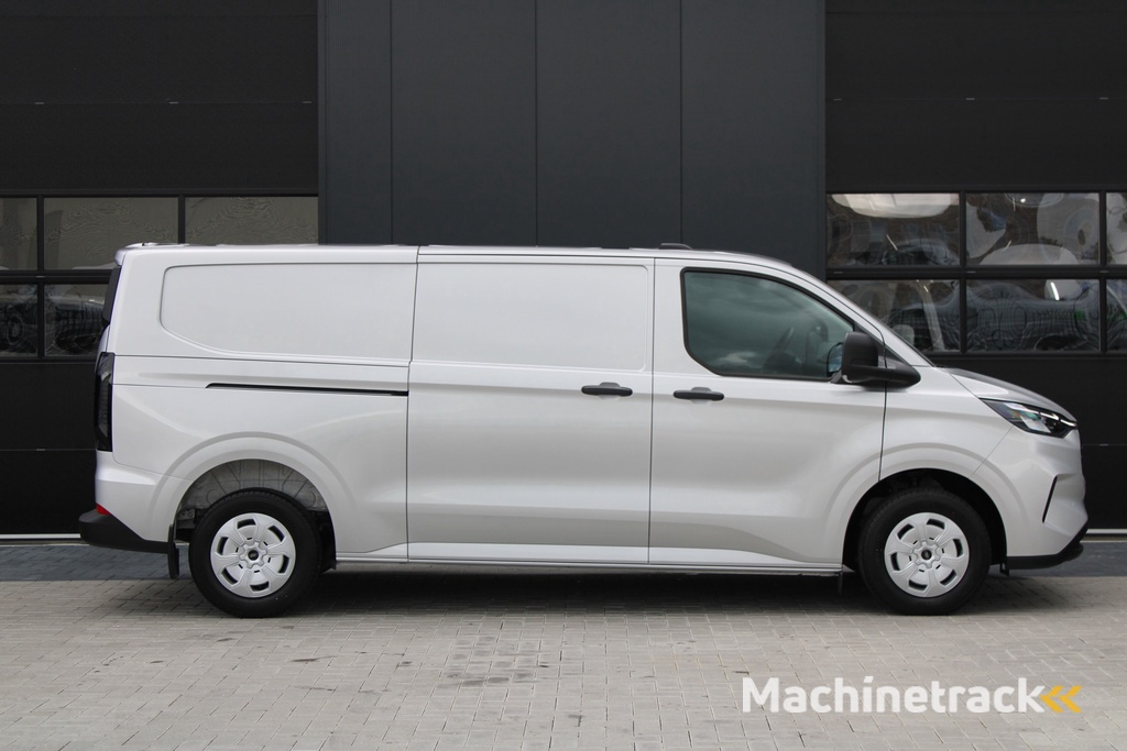 Ford Transit Custom 320 2.0 TDCI L2H1 Trend 136pk - 2x Schuifdeur - Achterklep - Carplay - Android - LED koplampen - Stoelverwarming - 70l tank - Rijklaar