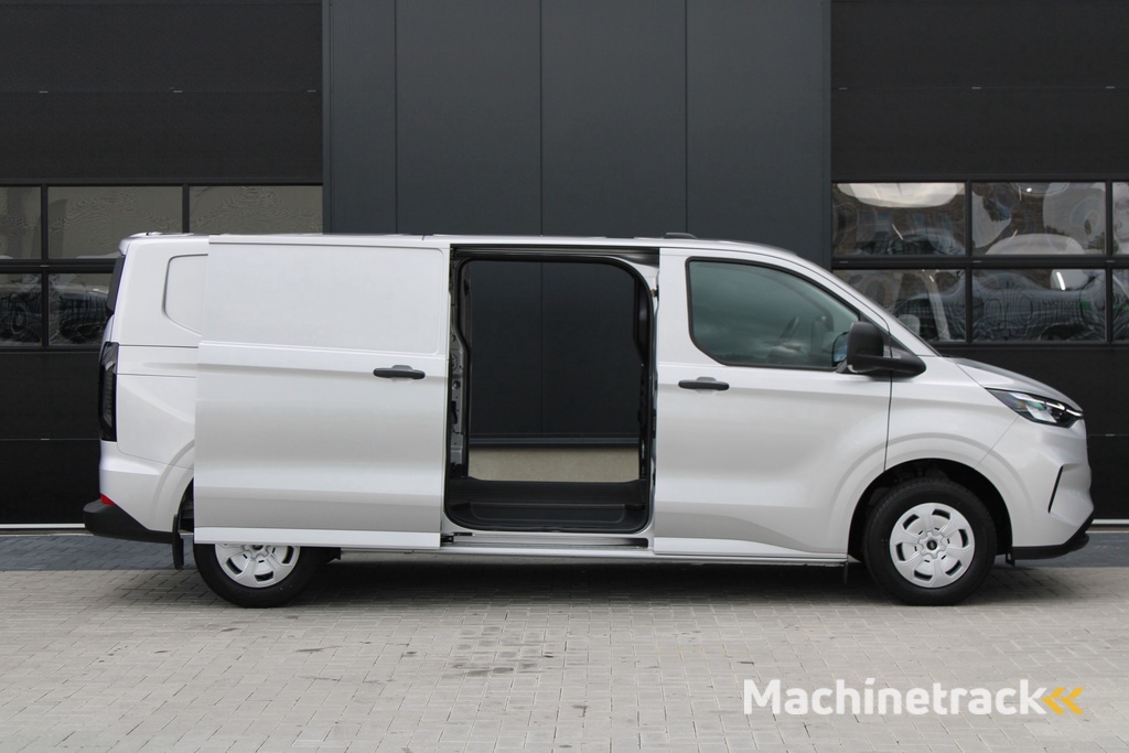Ford Transit Custom 320 2.0 TDCI L2H1 Trend 136pk - 2x Schuifdeur - Achterklep - Carplay - Android - LED koplampen - Stoelverwarming - 70l tank - Rijklaar