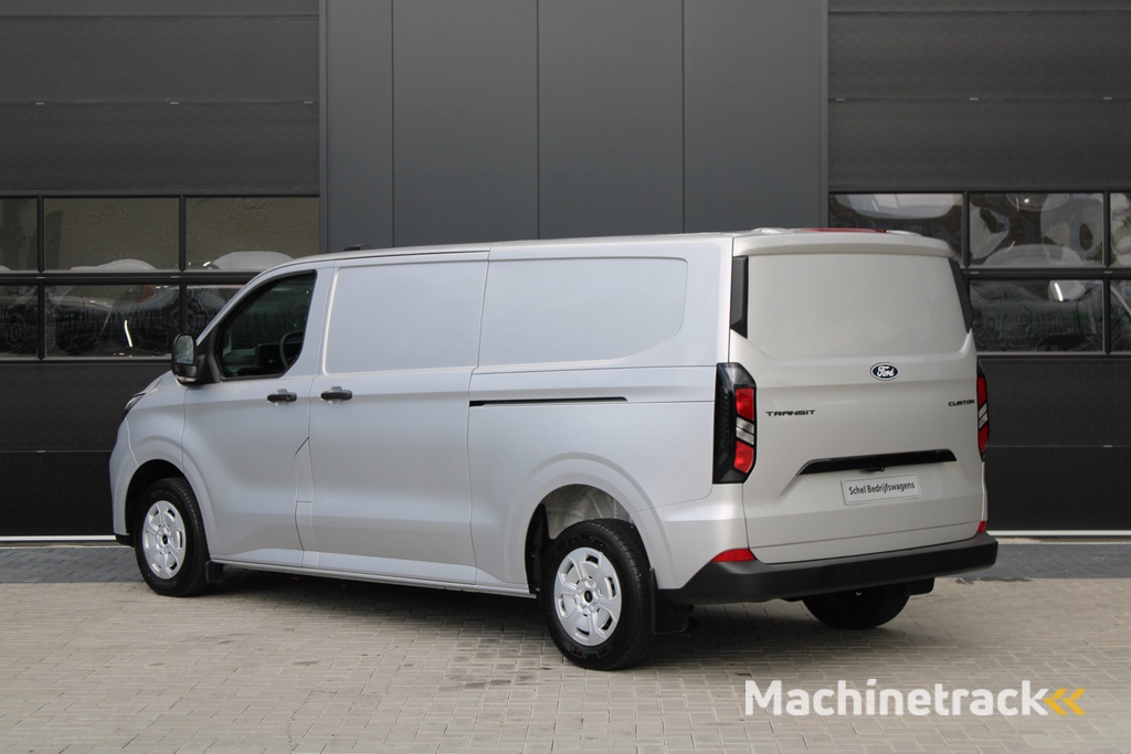 Ford Transit Custom 320 2.0 TDCI L2H1 Trend 136pk - 2x Schuifdeur - Achterklep - Carplay - Android - LED koplampen - Stoelverwarming - 70l tank - Rijklaar