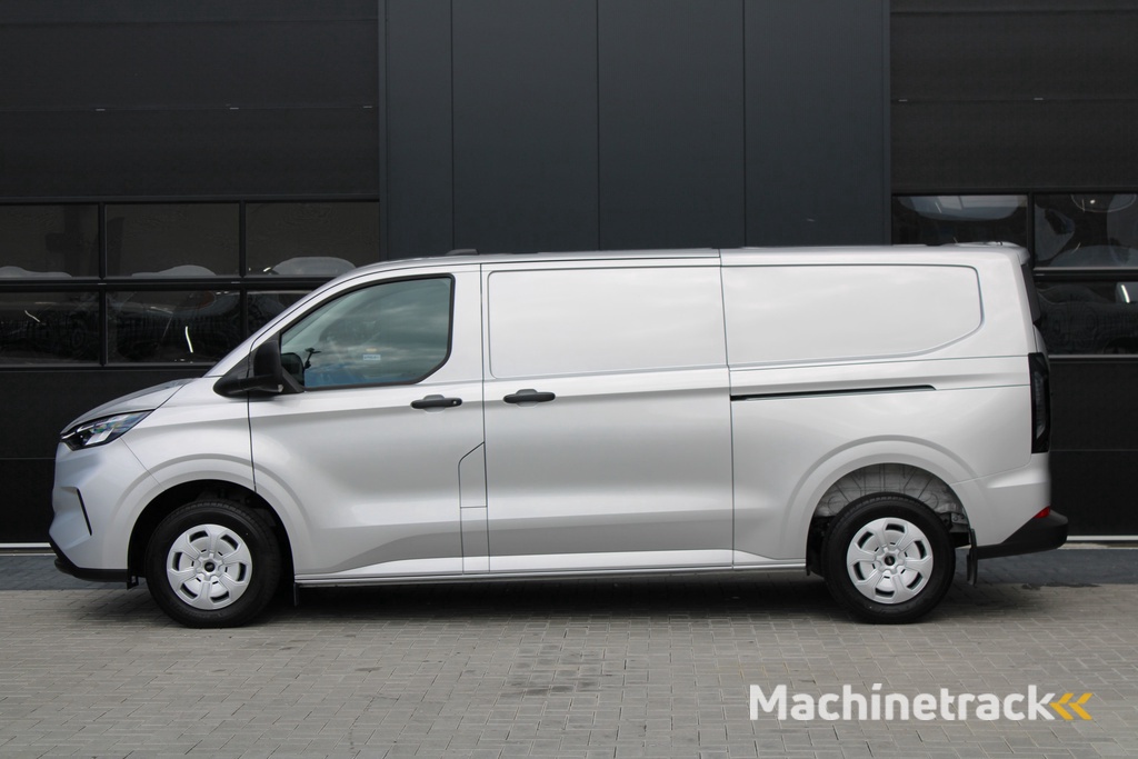Ford Transit Custom 320 2.0 TDCI L2H1 Trend 136pk - 2x Schuifdeur - Achterklep - Carplay - Android - LED koplampen - Stoelverwarming - 70l tank - Rijklaar