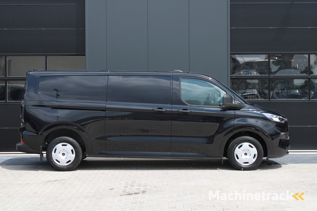 Ford Transit Custom 320 2.0 TDCI L2H1 Trend 136pk - 2x Schuifdeur - LED koplampen - Carplay - Android - Camera - Stoelverwarming - 70l tank - Rijklaar