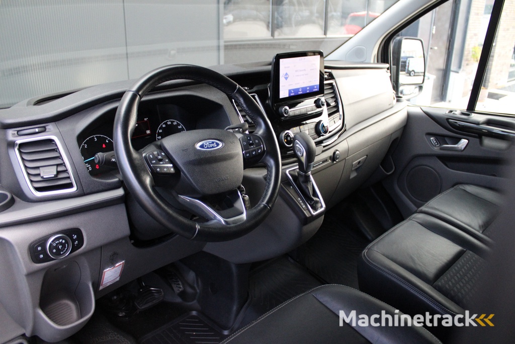 Ford Transit Custom 320 2.0 TDCI L2H1 Sport 185pk - ACC - Trekhaak - Navi - Camera - Stoelverwarming - Blind spot - Xenon - Rijklaar
