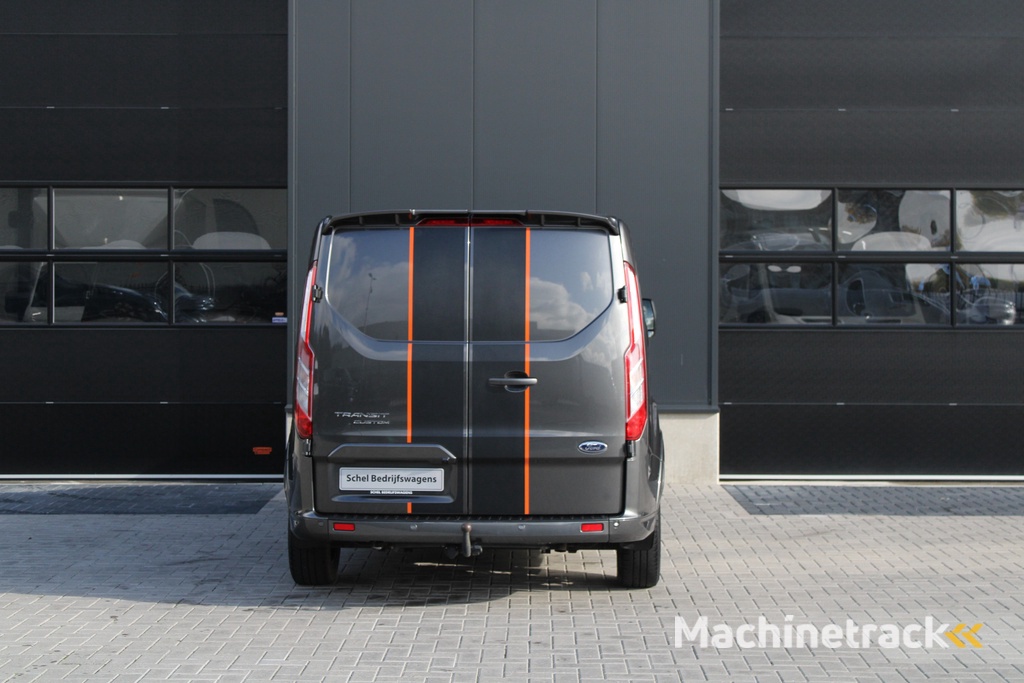 Ford Transit Custom 320 2.0 TDCI L2H1 Sport 185pk - ACC - Trekhaak - Navi - Camera - Stoelverwarming - Blind spot - Xenon - Rijklaar