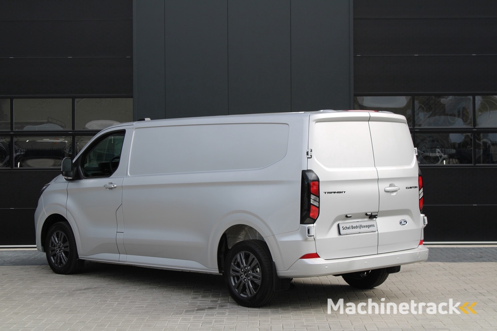 Ford Transit Custom 320 2.0 TDCI L2H1 Limited 170pk - Adaptive Cruise - Blind spot - Navigatie - Camera - Draadloos laden - Stoelverwarming - Rijklaar