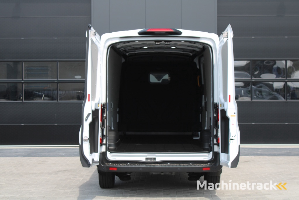 Ford e-Transit 350 L3H2 Trend 68 kWh Vol Elektrisch - 360 Camera - Pro Power Onboard - Dodehoek Assistent - Rijklaar