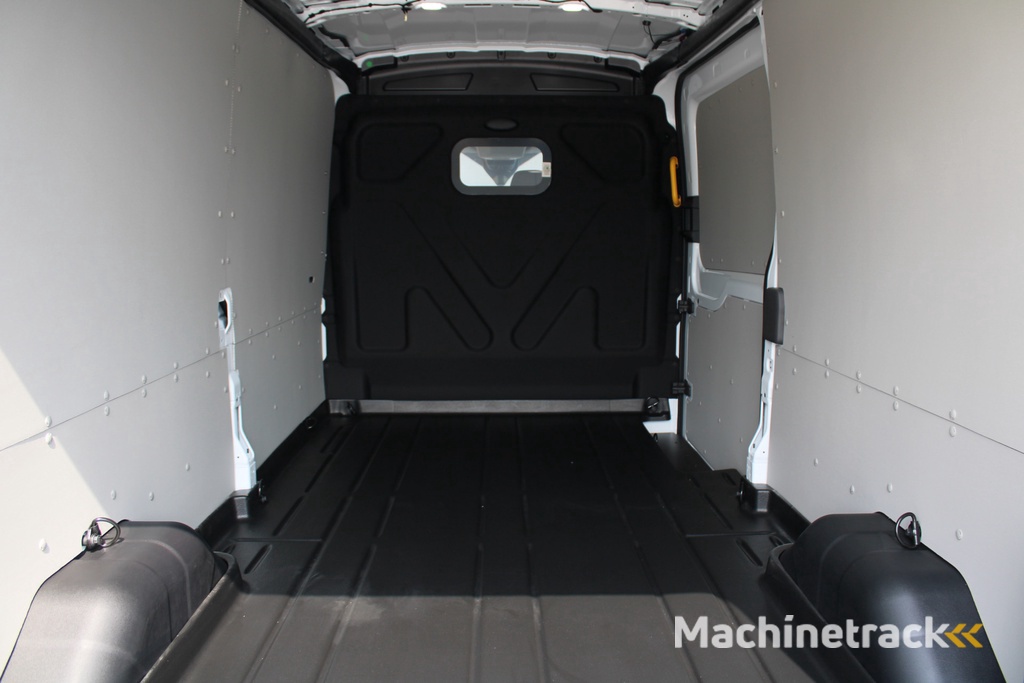 Ford e-Transit 350 L3H2 Trend 68 kWh Vol Elektrisch - 360 Camera - Pro Power Onboard - Dodehoek Assistent - Rijklaar