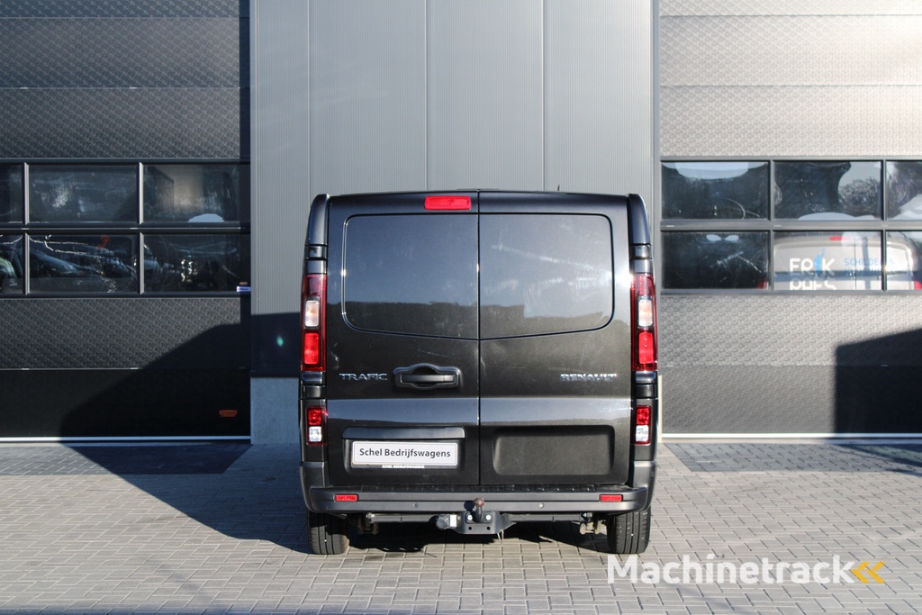 Renault Trafic 2.0 dCi 130 T30 L2H1 Work Edition 131pk - 2x Schuif - Trekhaak - LED - Cruise - Bluetooth - Airco - Rijklaar