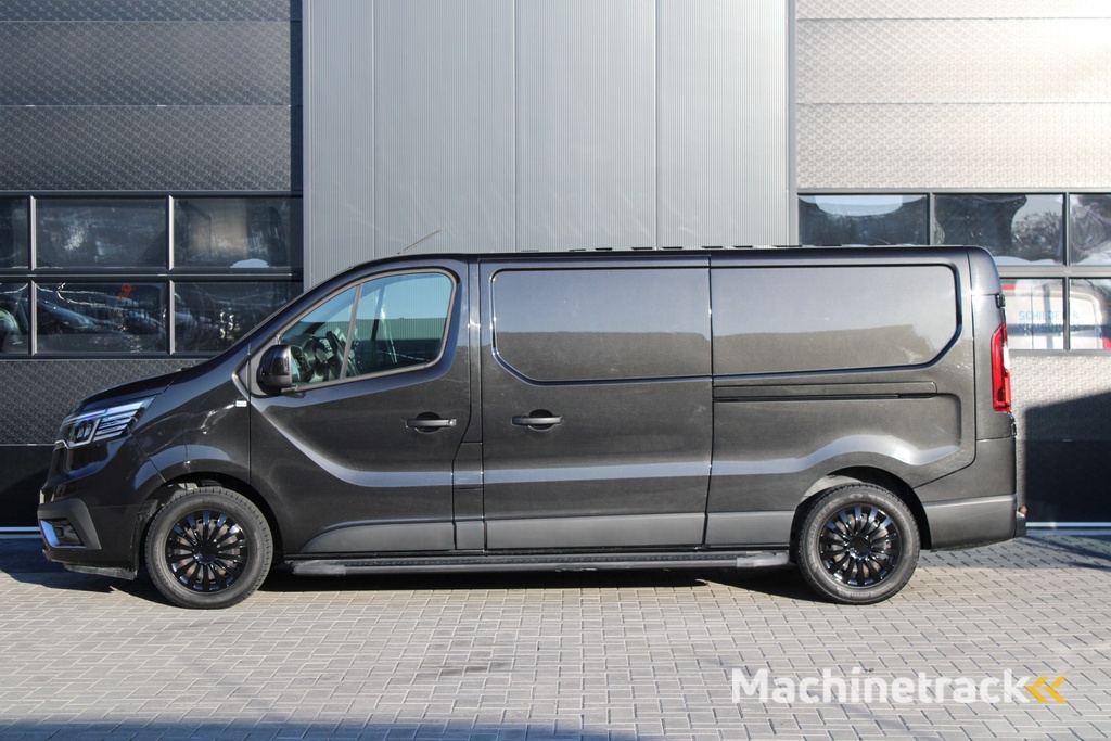 Renault Trafic 2.0 dCi 130 T30 L2H1 Work Edition 131pk - 2x Schuif - Trekhaak - LED - Cruise - Bluetooth - Airco - Rijklaar