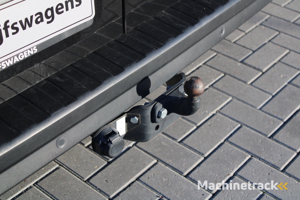 Renault Trafic 2.0 dCi 130 T30 L2H1 Work Edition 131pk - 2x Schuif - Trekhaak - LED - Cruise - Bluetooth - Airco - Rijklaar