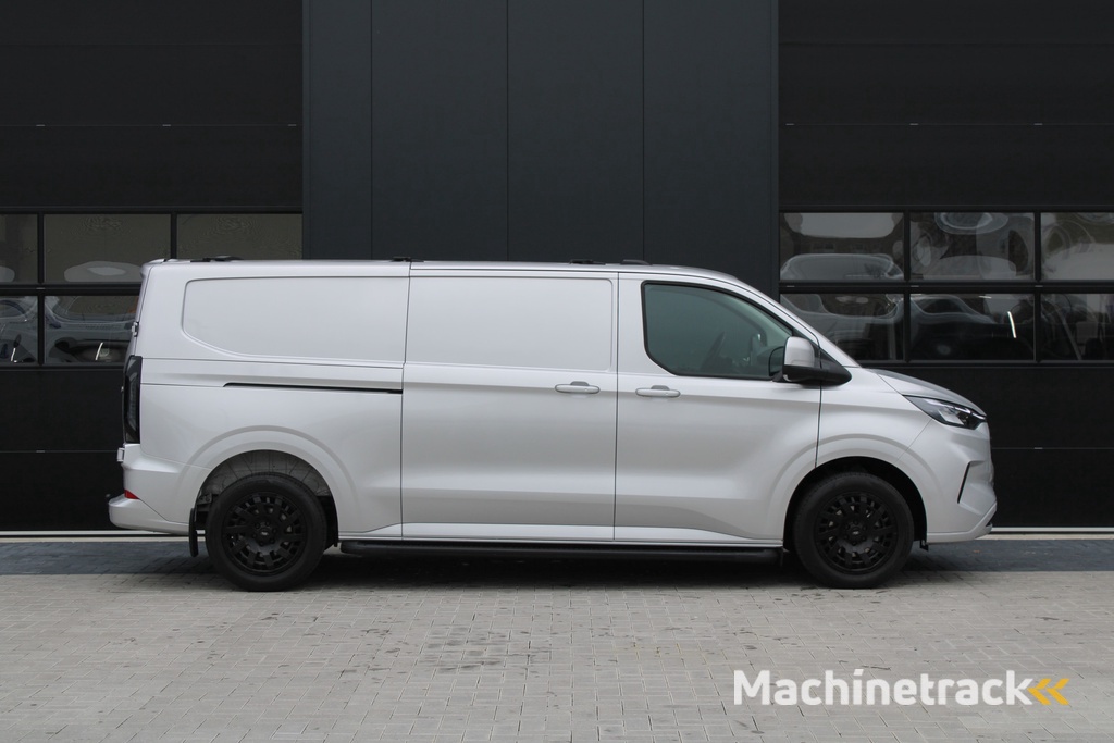 Ford Transit Custom 320 2.0 TDCI L2H1 Limited 170pk - 5 jaar Garantie - 2x Schuif - Stoel/Stuurverwarming - ACC - Sidebars - AGR Stoel -  Opvouwbare dakdrager - Rijklaar