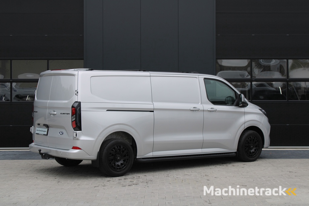 Ford Transit Custom 320 2.0 TDCI L2H1 Limited 170pk - 5 jaar Garantie - 2x Schuif - Stoel/Stuurverwarming - ACC - Sidebars - AGR Stoel -  Opvouwbare dakdrager - Rijklaar